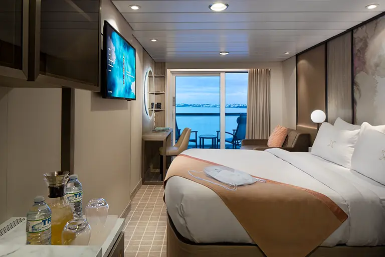 CEL SM Aqua Class Bedroom